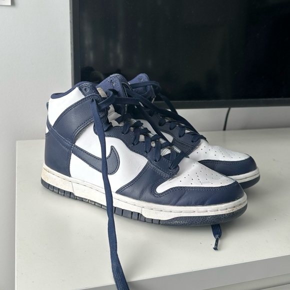 Navy Nike Dunk High - Picture 1 of 6